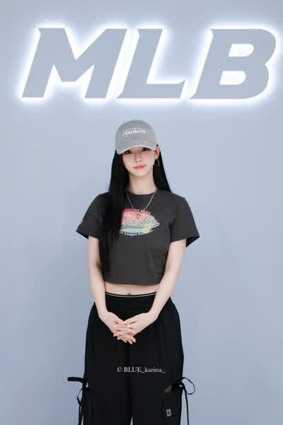 490f3c9b49cc3b2ef5bf8659f726b1f048a81e12584e2494804fcb3a71e23ca0 thumbnail