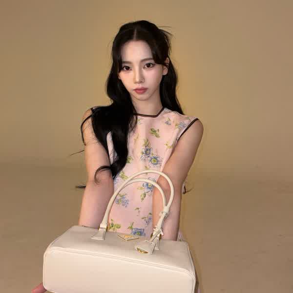 7355ed3d4dba95c01ccecff5879238054a27aa802d0354ceee01a7d740ecae4c thumbnail