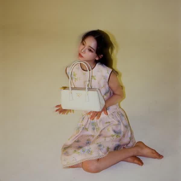 772c40229e8099b1d3a0ea8d2490e0e47e6b9ccce9ed17b28efa343832d99e77 thumbnail