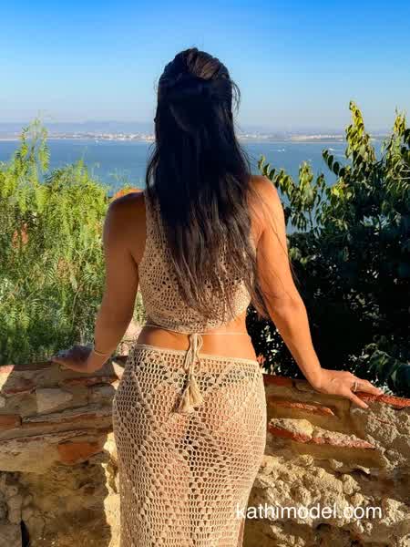 b5140cd38b59cd33126d7a6765194df97a0af1cf85285356c6f05a0f3ea1c9fa thumbnail