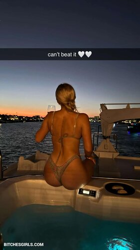 304261292875438781802555363128438585582 thumbnail