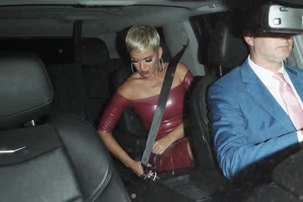 6ca1d925929eb951084978901388a1ea2563befa072a2f88d58bffd9f454e465 thumbnail