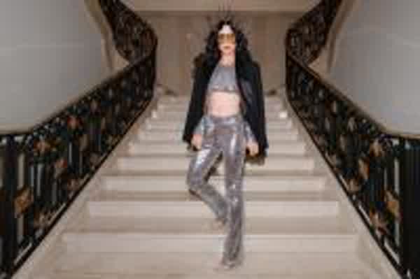 8bbc79c08a102277ffb81cb13225af9541542f550e8aca907523a523d9550027 thumbnail