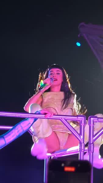 daaaa13725fd7109e2d37149fea80679e03dd4e0138b6b9ba52ea972b1fdc0a4 thumbnail