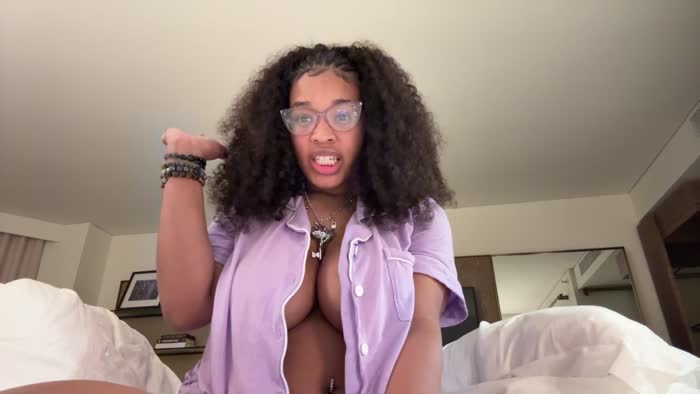 e0ac41ef38fb28c96e8ea7e3dd3c869b036571fb7fe7ad39f0dc52fba1174ee7 thumbnail