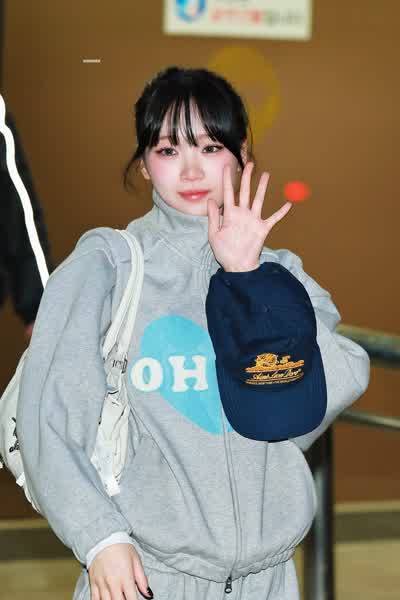 721b84b9f59b137a40e9172b936cd9d7eb1654029c7f8384c7fe46c9cbf4ad0a thumbnail