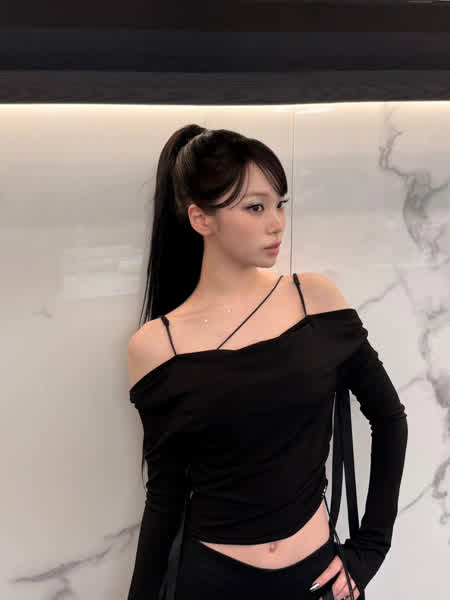 ef478b29efb6d57662a8aee5dcc2066edacd38389a7600828ac2ffb77eb4a13d thumbnail