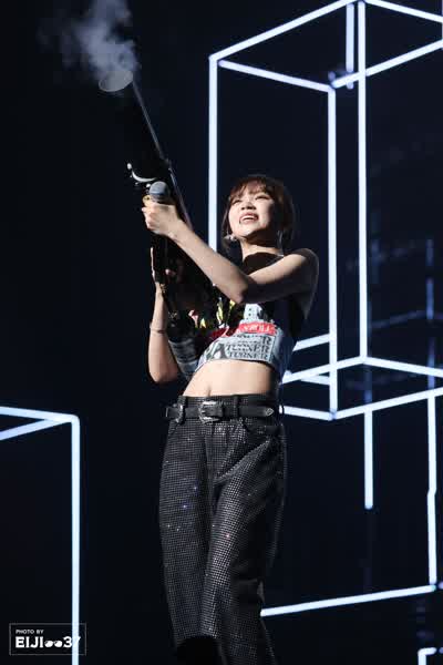 7425af8d5ed642c6bc888628c101e974497c026087b40ff705b7a28cd3c3b7eb thumbnail