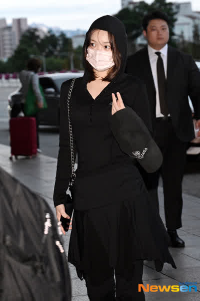 e82abcbfd7a20b7359b3e10c85773bcf92761de763634b371a59c15b8a32ba7c thumbnail