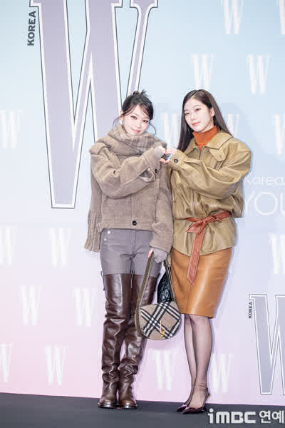 f33aa986b8349afb181f41d9bc316594defa1319755f36c7052eaa2383522a62 thumbnail