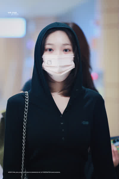 fd41929380fc77e07939d65fa467e373215c81a432a791d26b0368c06bce6338 thumbnail