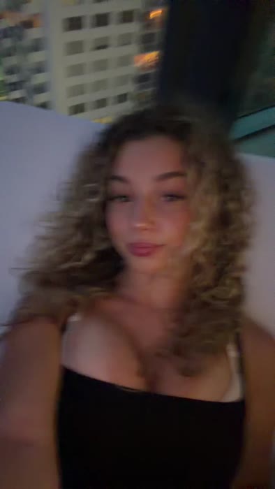 1a003577535ca2b714fdba4809ebf7ffa2311aedd4ff8154c82530c135962f90 thumbnail