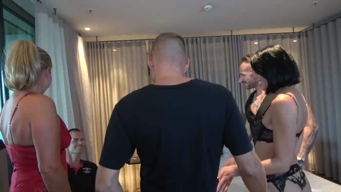 71a1385956424a46618a7c6c91e607450ebcc127a79ce85fd106258f52766890 thumbnail