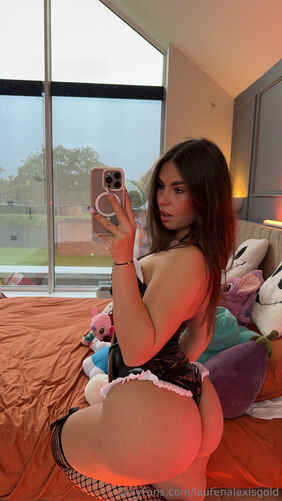 4e8ced18ba58ddfae77b55ee2ed3cda5d8ce5586bdd60354d5108c288f58b55f thumbnail