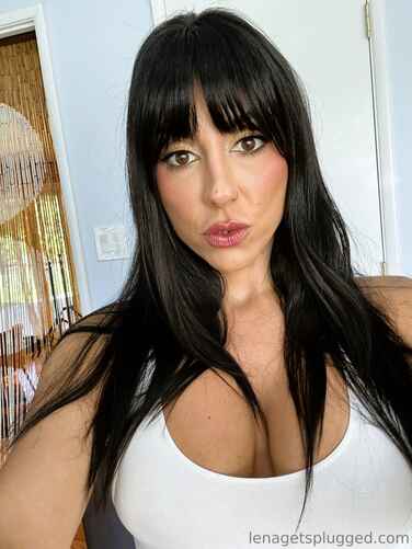 11dc7c257e49d7ca01f895c891f2c8b283dc7775a9afba495f94ea36f8e6e99f thumbnail