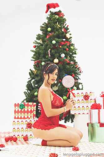 a248ec3a1b25f73076f12cd7fc54f0ee74353fe80fcf646d106b291da9d3e1ab thumbnail