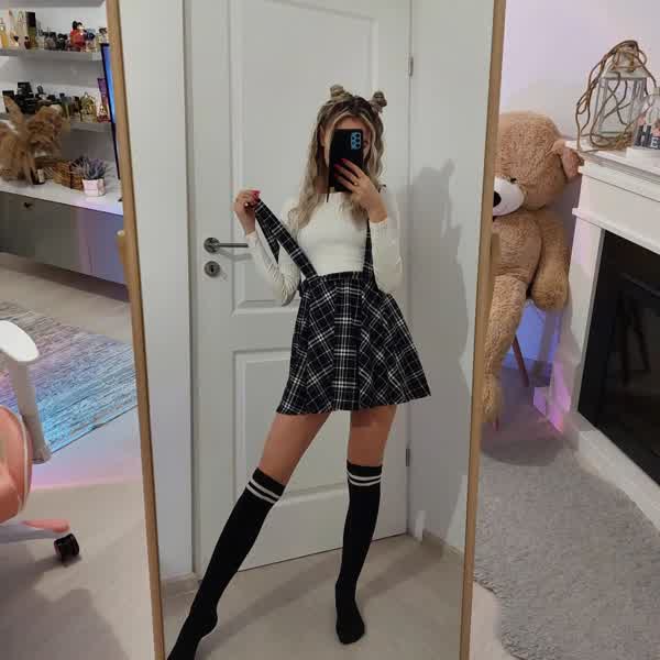 e539121aee96714baa37a39e332016200a6a2bdf6be27874305d8e349905a44f thumbnail