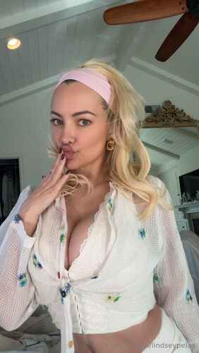 ae9f8a427cc3bfd8623692131cf60bc6d96df1b7e8364419e3ec40a1ed2dd414 thumbnail