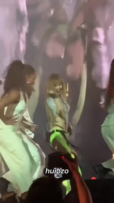 1048505af61c1eaa4e9c8fc038a1ee4c64260c07cc1b53be4a01ccf3337092bd thumbnail