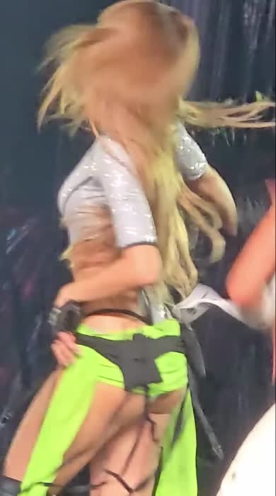 7775c068a27343d8d682ab9933b705c06a6bfd45a04a3294d30a41b534c0e079 thumbnail