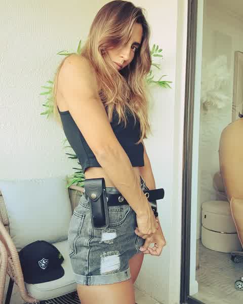 e309d52f7572b48096b3c37cdfdd347bbda70df1b3949690fd39ddaa064d6645 thumbnail