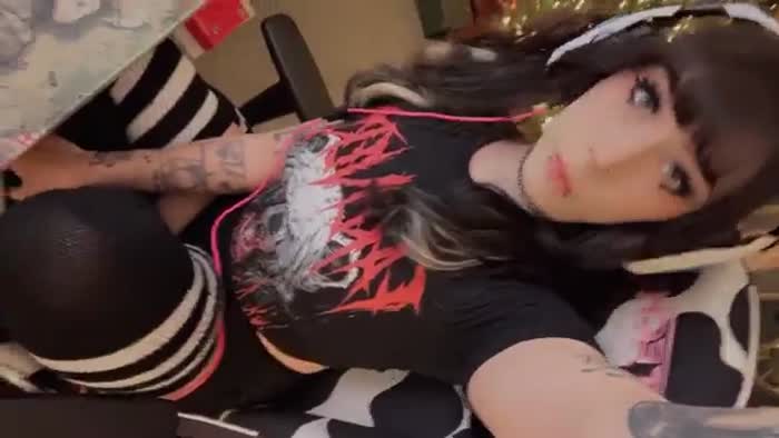 758331683b4ffc6eb4dd947c1f3eb779090646f90f8140d8195880a7590377cf thumbnail