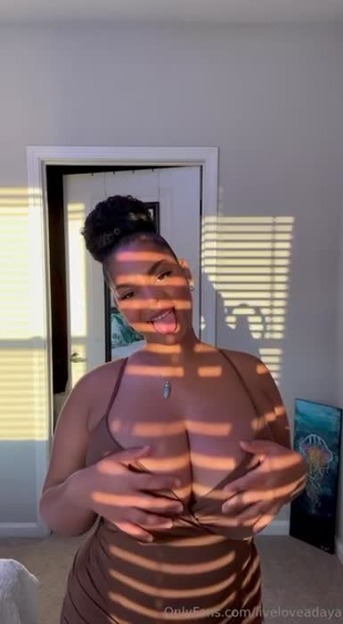 41b88c5e09c6b181ef35ac601b938c6f25970bf3a6a3692493912068755249a2 thumbnail