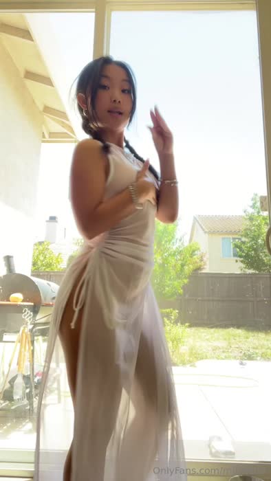 0cf3458a9a0e9442c515d3232e70b8cf482680c4085ad1e14bbffd1b88e3e8e3 thumbnail