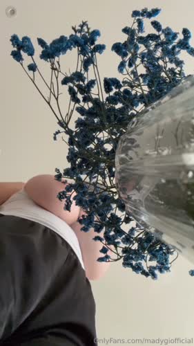 1304bfd413bbeb01a2a0188c73c83f16c7bb1d94f2855e9a81a040a9fd6e7b09 thumbnail