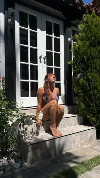 81f4ed080c6c1897dfd69165a665e5d5af9cb29dc3efcf12340fc39e8874e4ab thumbnail