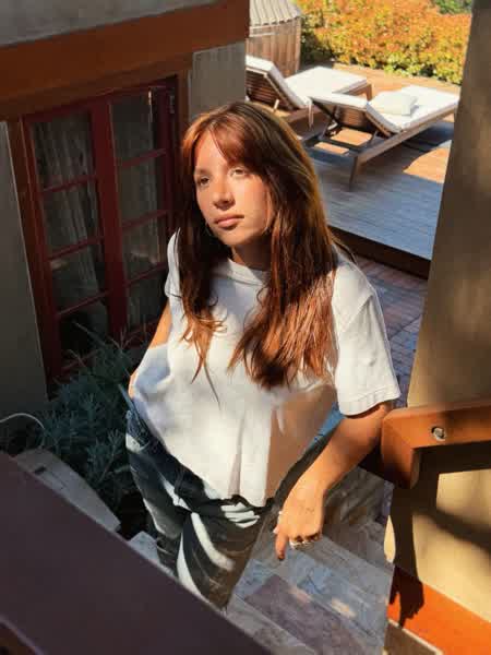 e0e209858748dd013aa600dd38bfec2a7417f9ae0d66e7b1b00e0f96eeb6d6b9 thumbnail