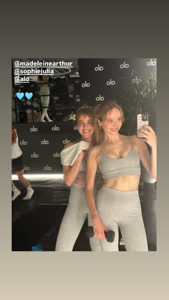 7994fdfec266fb9c342cf4860320e7dc0d27fe274c79ea63eebec74bd1c2b5d3 thumbnail