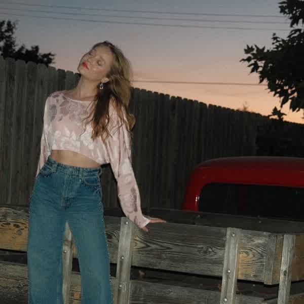 d5986303a7b5591a7466a11db9eb68b42a6afb8c843604cda236fab6e413087f thumbnail