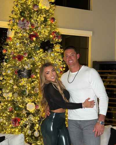 a20f16d793cb5ffdfca86834fd3f944c51be0242ec015a6d7bd8a6517faca8b3 thumbnail