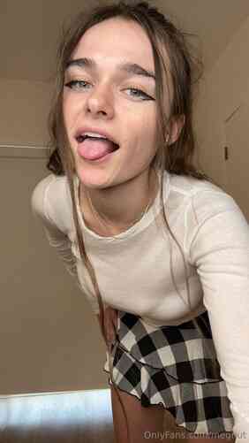 4c97271ee6bf0d46f670964535c6b412e4c3e7f59404db2a980f090d218d4c82 thumbnail