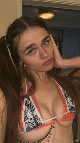 81dfe0065f6cdcde4c27f357b5014712cbbdfd587c6aaad9f707d79f795a949f thumbnail