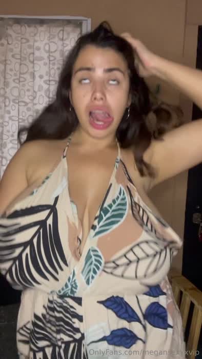 c2f77f1ec617b4bf9a9e7316a523c5760e7cd1494b025e0d0c5a92288d04a9fd thumbnail