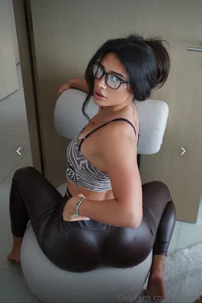 e08269f0809952f7ceb27ce6a8df00912bc1bf44a0530efc0b53b1e205a1c53f thumbnail