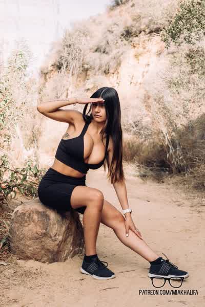 f0c4d35a270a3a2fd3603ed73a09dade46d92cbf142781987e9f9924d6944d44 thumbnail