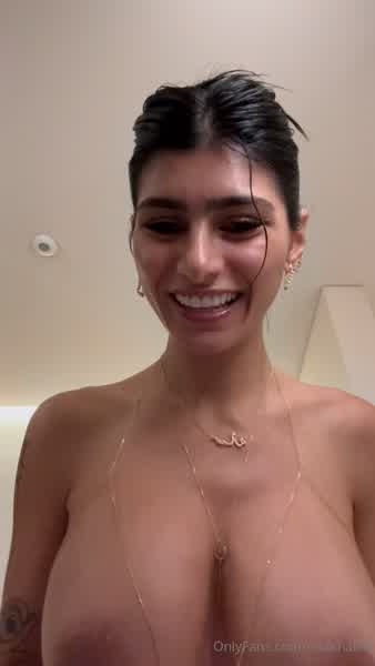 94bff91ac4da93f7cadc30c4ae3a94736b5936dac5c26db4022b772c0f7b6e27 thumbnail