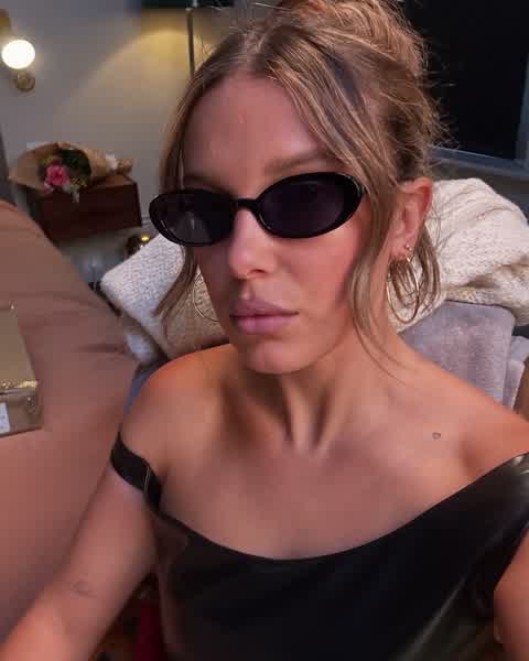 9d1e06aa8d4decbfdca79065e730647fa1d9e52bf935cfcc3325c14f4729f876 thumbnail