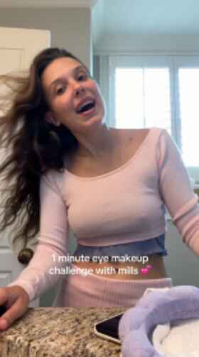 214f5bd76bb5403cf87d2a15e94561e68d900a9d4647419ec640b5c934325bc7 thumbnail