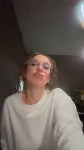 b2855391c2629cecc1c939485e883959691784e0a7c09492f9c9dfcbc3ec4a01 thumbnail