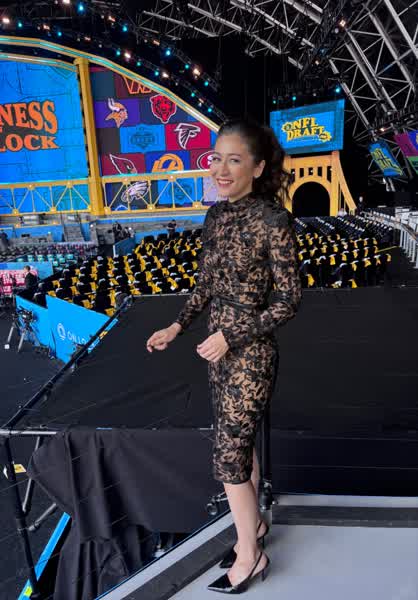 a9d3c7addf6a4f6345c79c69de3aed77467a1bf231b82f48b89f2c62a26b7dd8 thumbnail