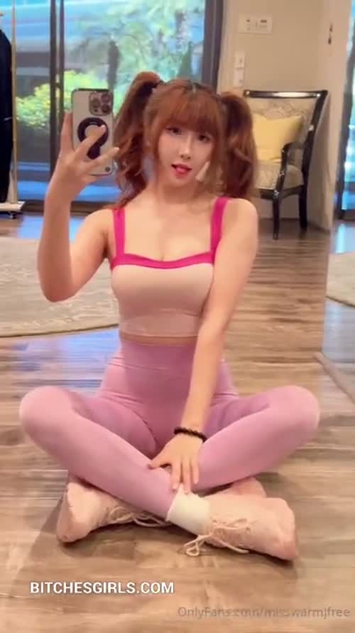 a2cf7437560d501a56719b9b93d3e5887fab6678427ed38994848ad895bc356d thumbnail