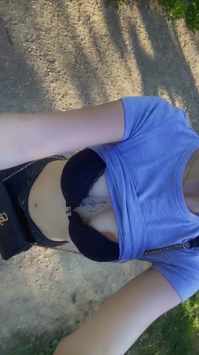 da848f2be53d72e3181966de37a62c54eac3facf02ea572e5ec226d9250bb772 thumbnail