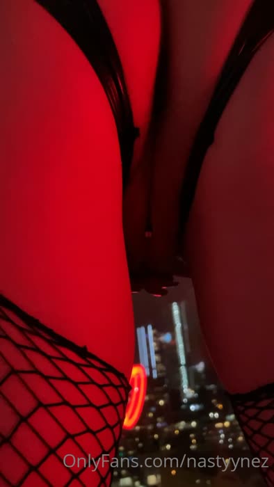 49e7c27a38b195f3b88adc0e944153d2fcb6d639e4c66be612debb444755a794 thumbnail