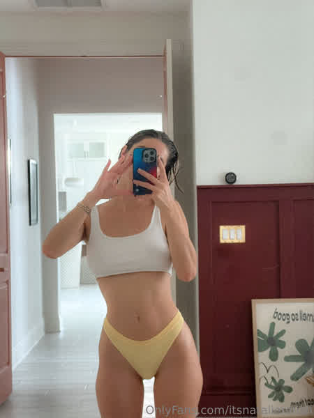 4d9038c4764bb4d5391367f236c81a07baa884dae4f63cfa517b01ea83cb3d2a thumbnail