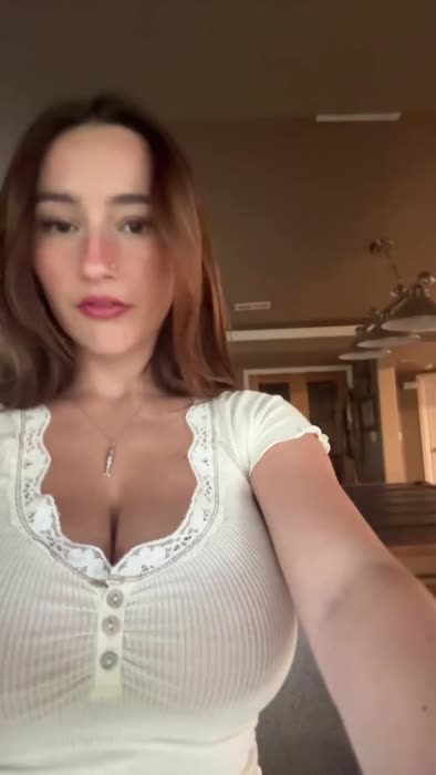 25e8f3f7af2da3b3bed1f99cd44e7ff290a7176bb21163a431601dec88a2fb26 thumbnail