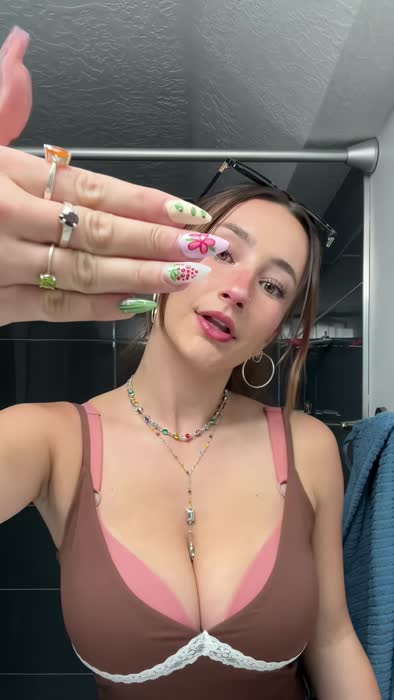 cb97ad7d1044b4afbd6a670d6a2cc0a471e02a1817bdb6f611c0e0b044596ac1 thumbnail